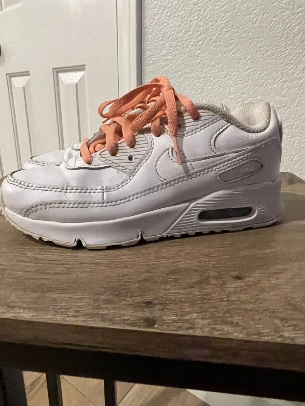 Airmax Nike White Kids Sneakers with Coral Laces